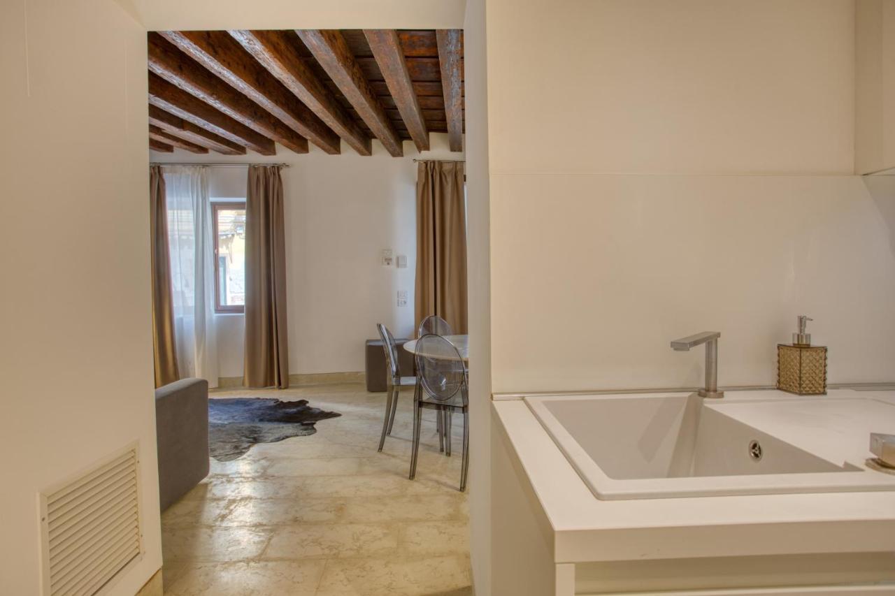 Ca Margherita Loft & Square Palazzo Grifalconi Венеція Екстер'єр фото